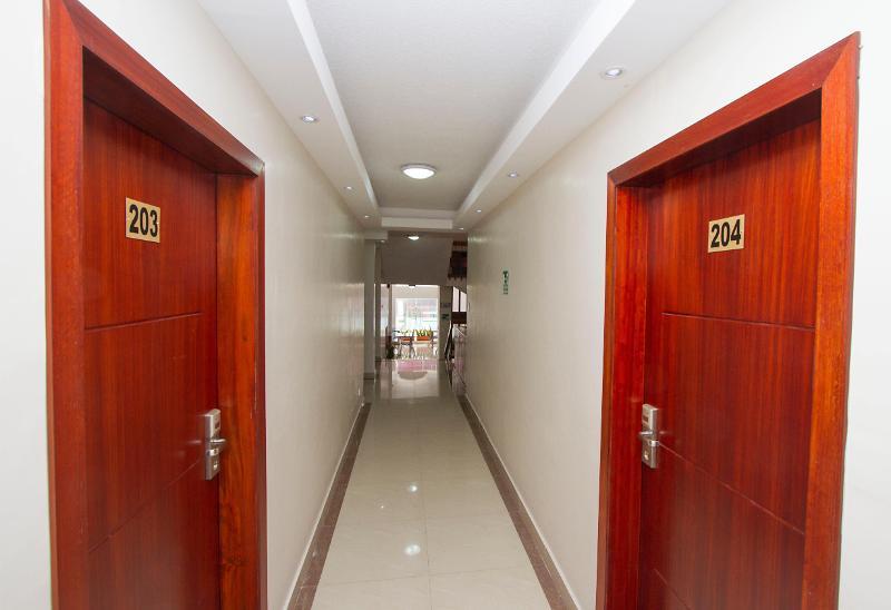Hotel Lottus キト エクステリア 写真